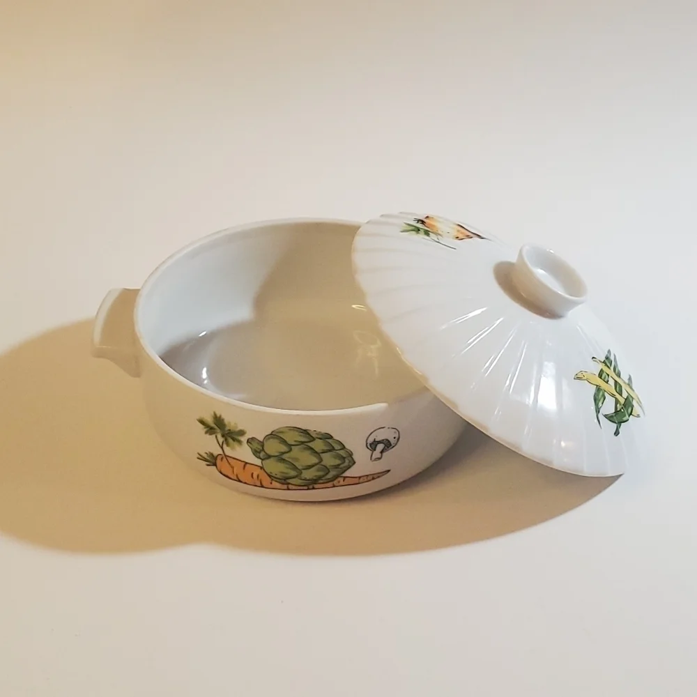 STYSON Japan Vintage Oven to Table Cookware Stamped Retro Casserole Dish Lid EUC
